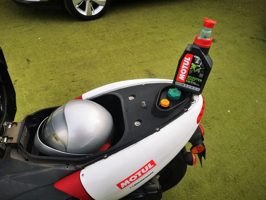 Scuter Benelli pe benzina/49cmc /Inmatriculat