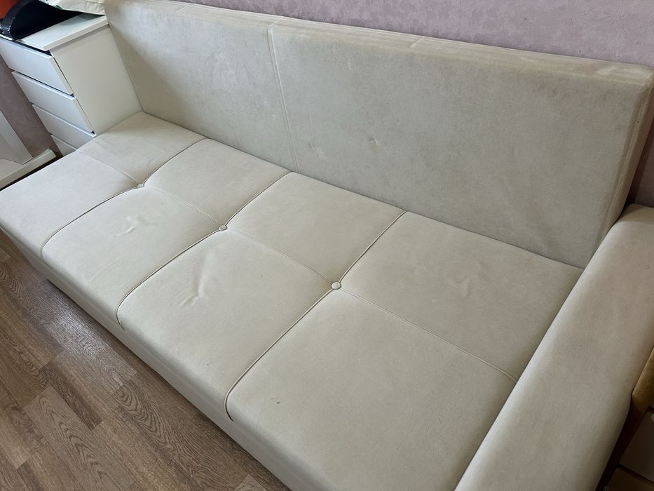 Продам диван в хорошем состоянии