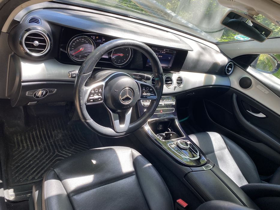 Mercedes eclass w213 2019 20 disel automat 9 g