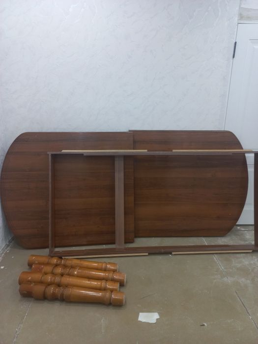 Мебель гостевой стол