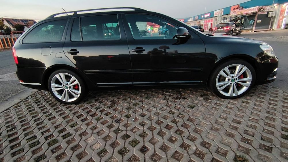 SKODA Octavia 2011 — imagine 3
