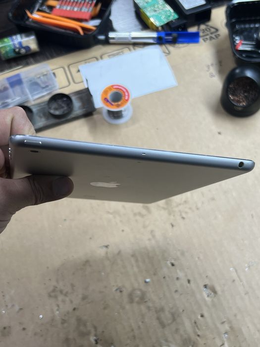 Продам ipad air