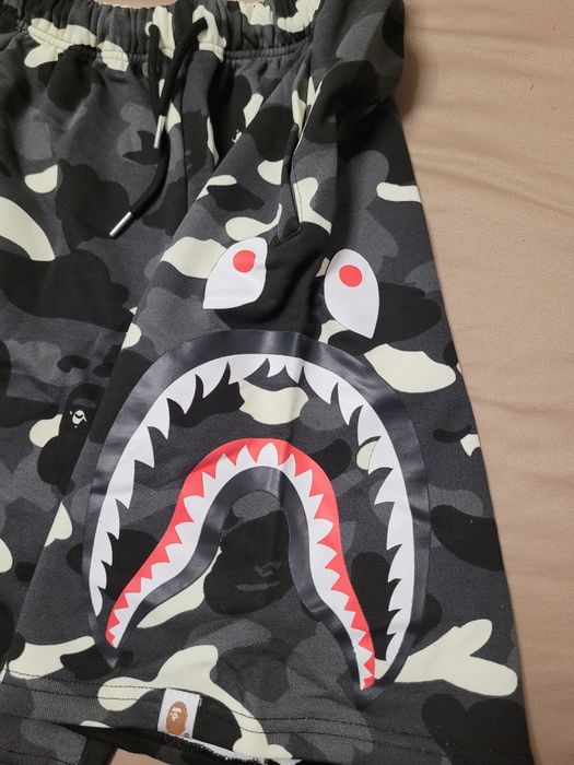 Шорти Bape camo размер М