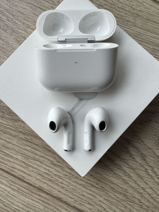 Наушники AirPods 3