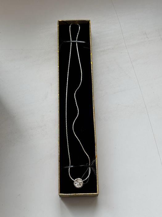 Продаю колье серебро