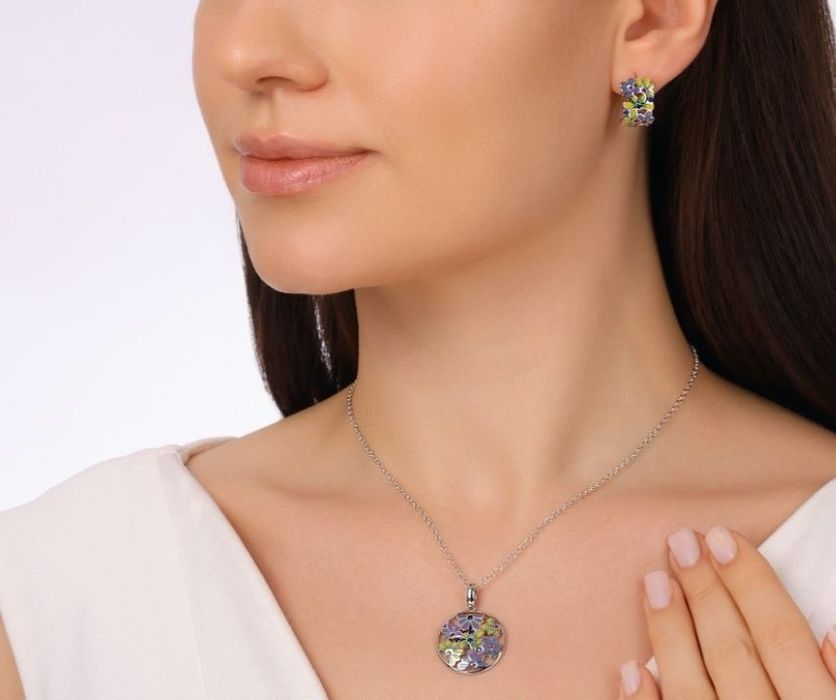 Комплект серебро эмаль 
Цепь: 4