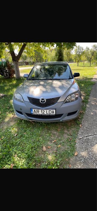 MAZDA 3 2005 — imagine 4