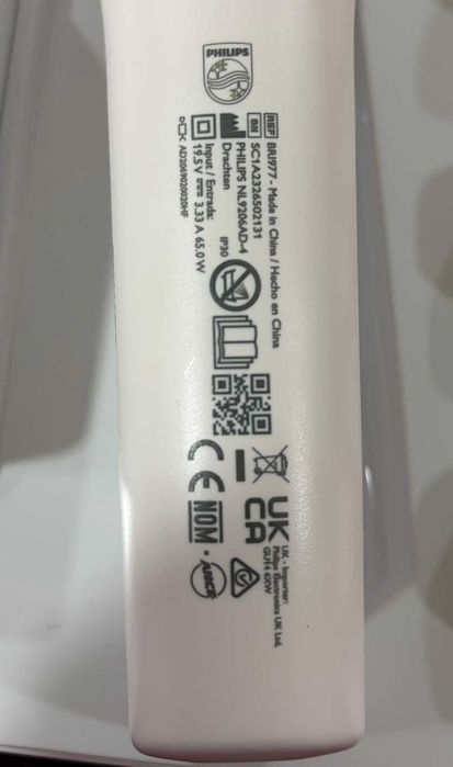 Фотоепилатор PHILIPS SERIES 9900 LUMEA BRI977/00