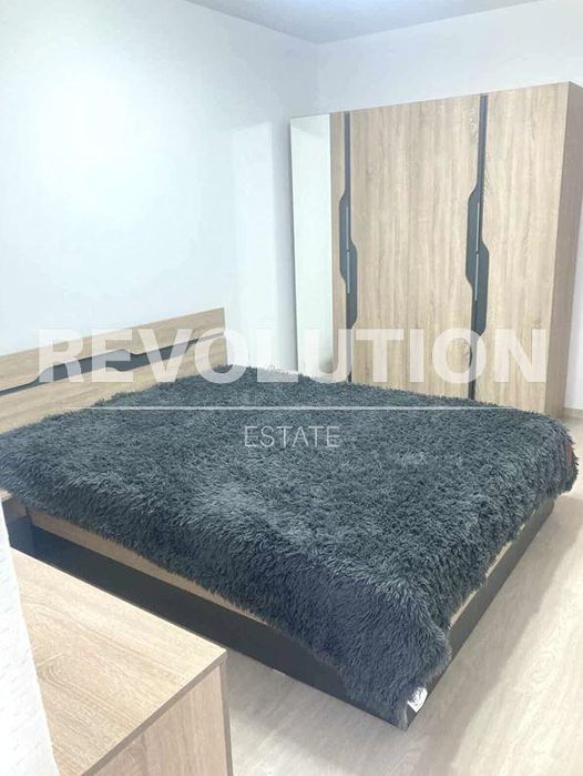 Дава се под наем Двустаен апартамент в Варна, Възраждане 1 - 72 кв.м за 400 € - Снимка #2