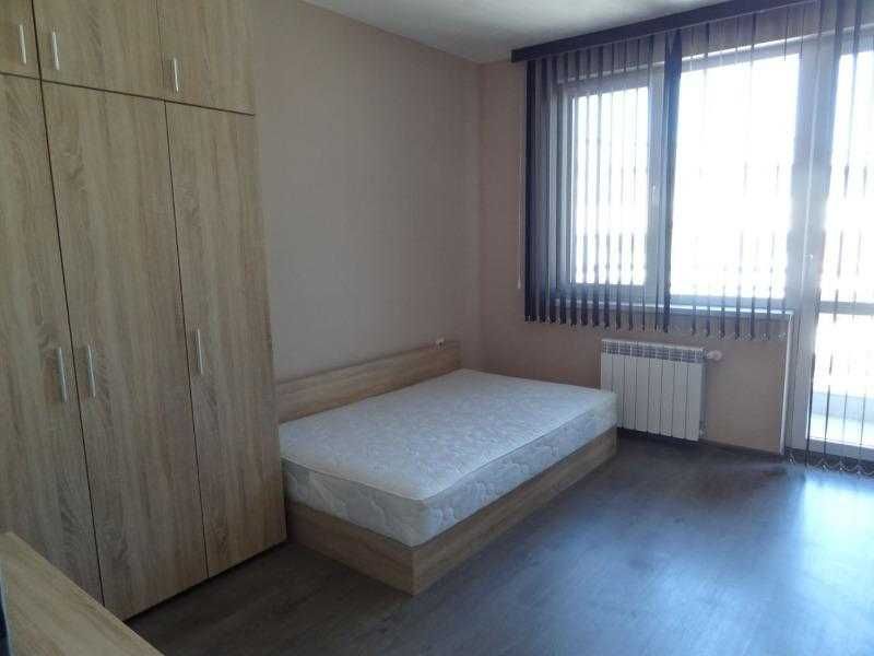 Дава се под наем Тристаен апартамент в София, Надежда 1 - 104 кв.м за 500 € - Снимка #6