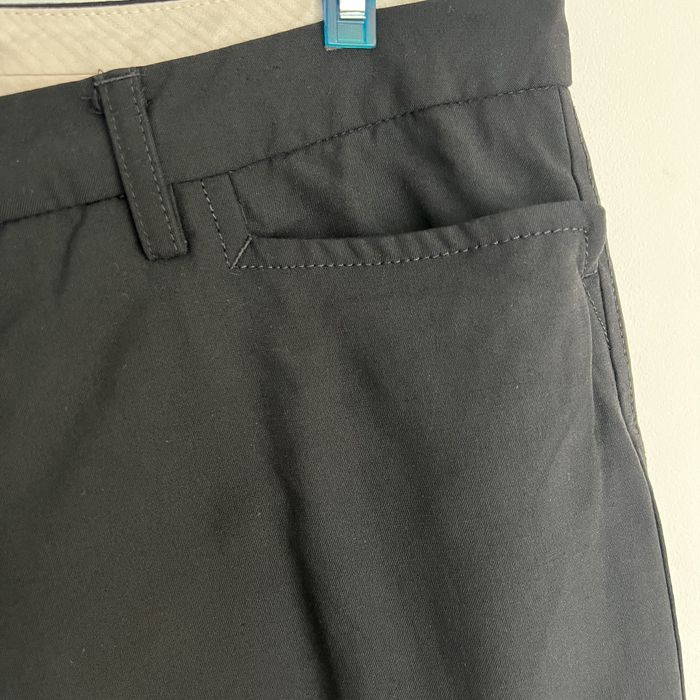 Pantaloni scurti Pinko din lana