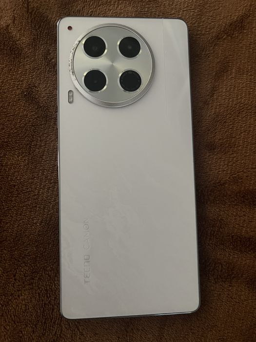 Продаю Tecno Camon 30 5G