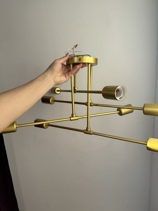 Продам люстру 15тыс