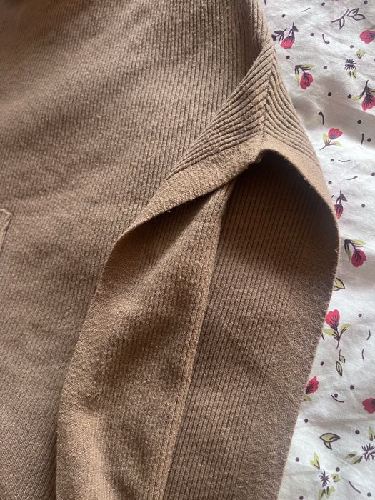 Блузка коричневая