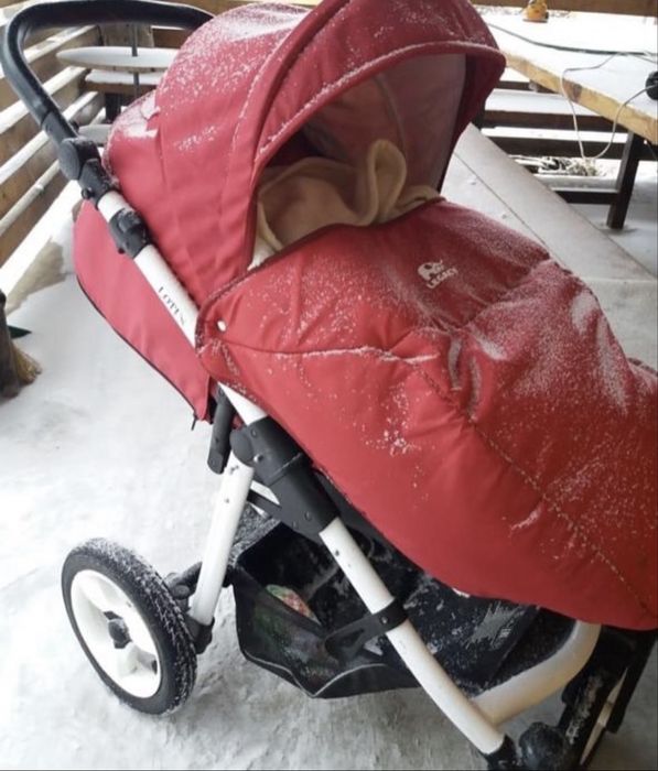 Продам коляски 2 штуки