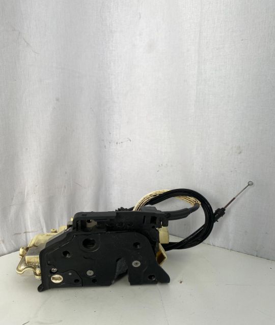 Broasca usa dreapta fata 3c1837016a Volkswagen VW Passat B6