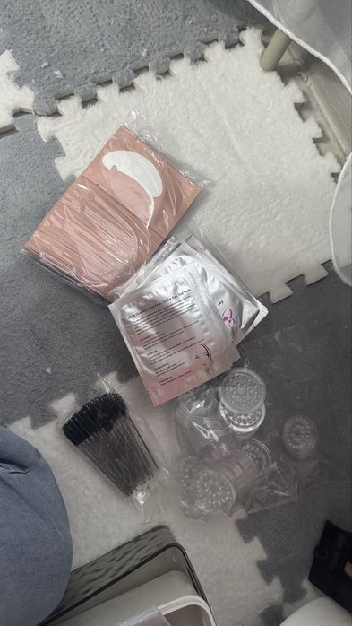 Продается все для наращивания ресниц