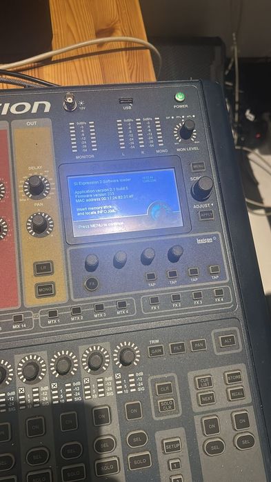 Soundcraft Expression 2