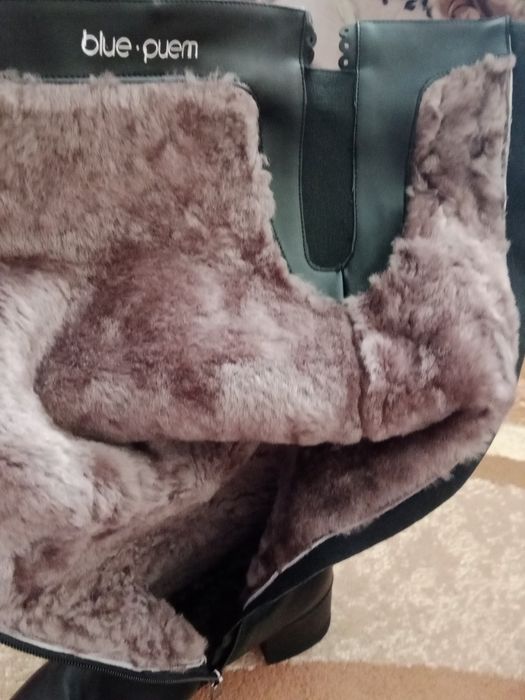 Срочно продам сапоги