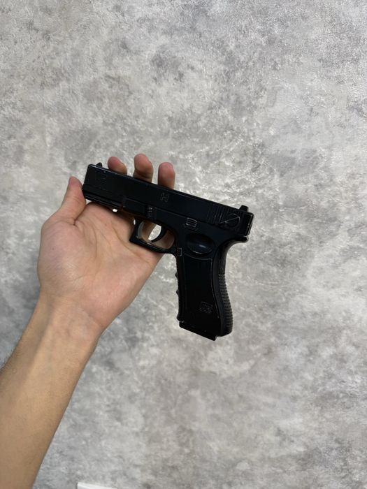 Пистолеь декор муляж