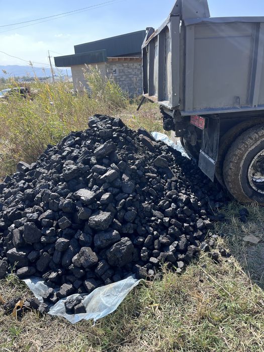 Уголь сортовой .