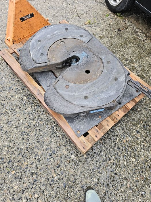 Cupla tractare mercedes mp4 2019