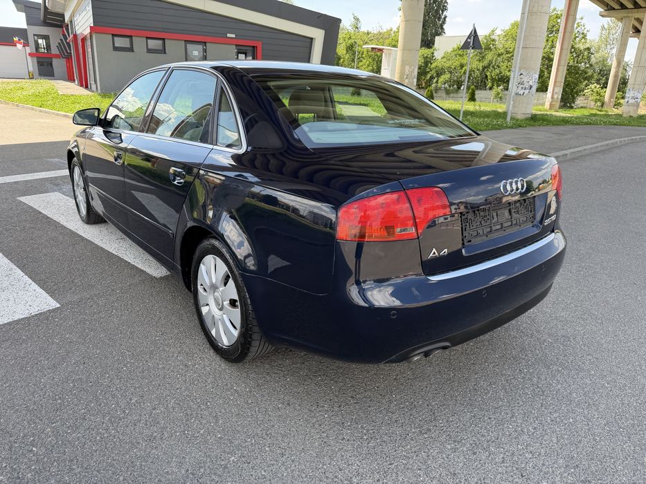 Audi A4 2.0 Tdi Automat Limjzina