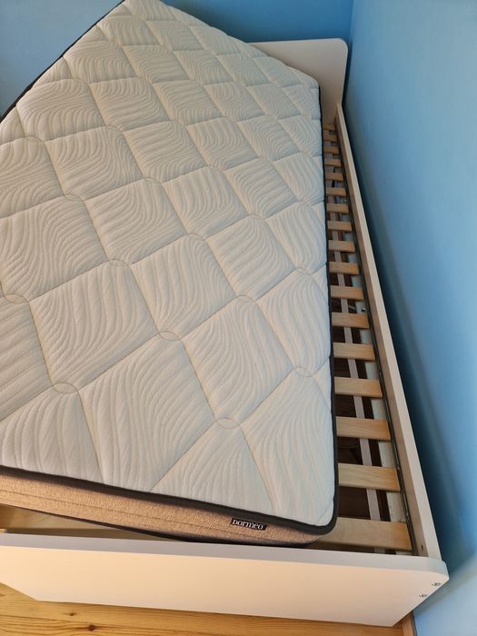 Легло Икеа 200/100 с матрак Дормео