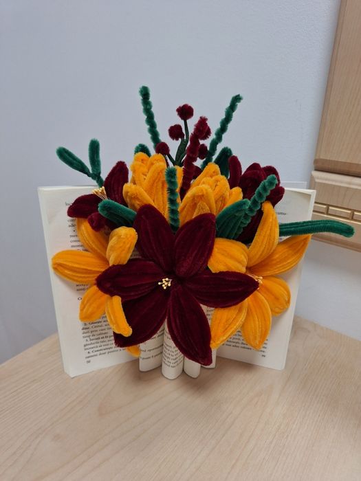 Carte cu flori cadou