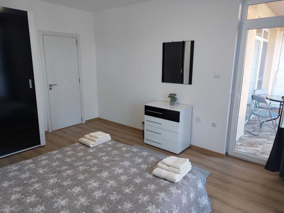 Отдава под наем двустаен апартамент до Манастира, гр. Казанлък