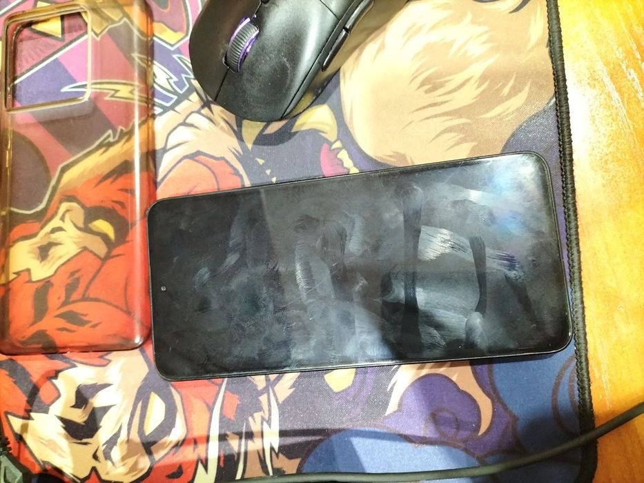 Продам Xiaomi 13T (12/256)