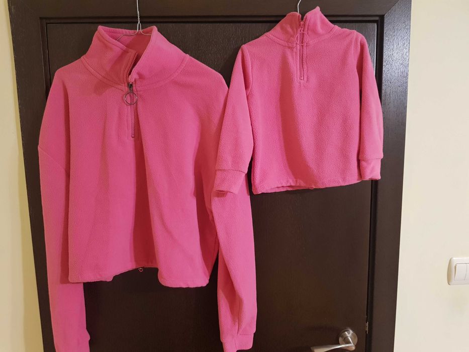 Еднакви суичъри мама и мини