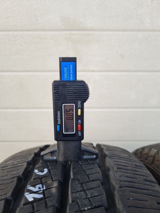 Всесезонни гуми за Бус 2 броя PIRELLI 4Seasons 205 65 R16C дот 0816