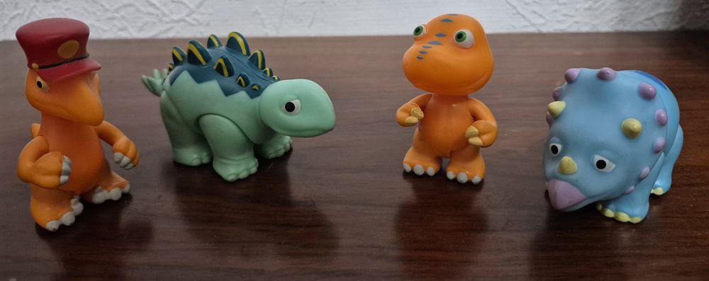 Набор динозавров Dinosaur Train фирмы Jaswares(США), от 2-х лет.