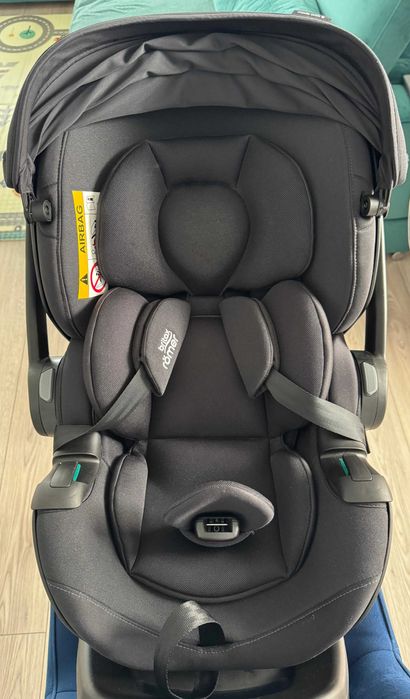 Scaun auto tip scoică pentru copii Britax Römer, reclinabil, 0-15 luni, 40-85 cm, 0-13 kg, BABY-SAFE PRO + baza isofix VARIO BASE 5Z