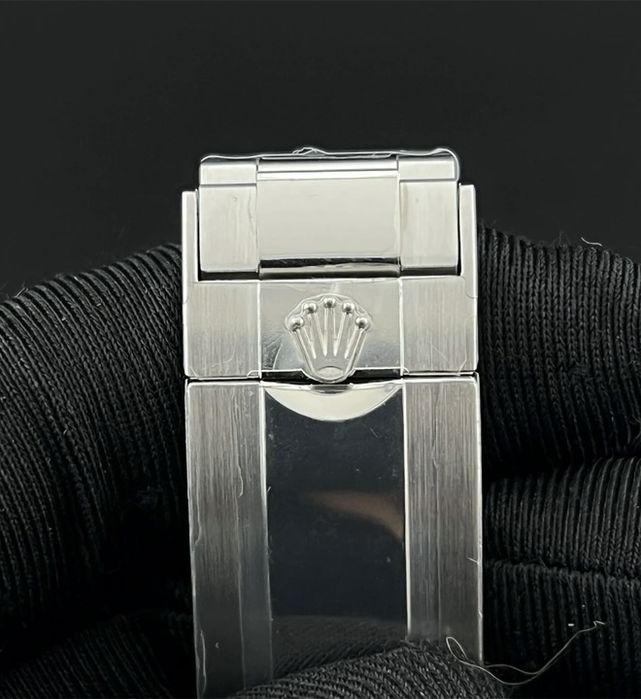 Rolex Submariner | 126619LB“Cookie Monster” | 41mm | VS3235
