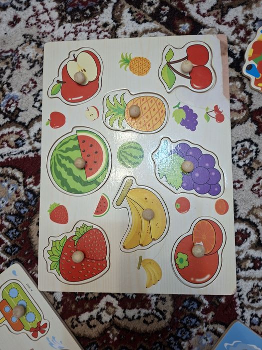 Развивающая игрушка