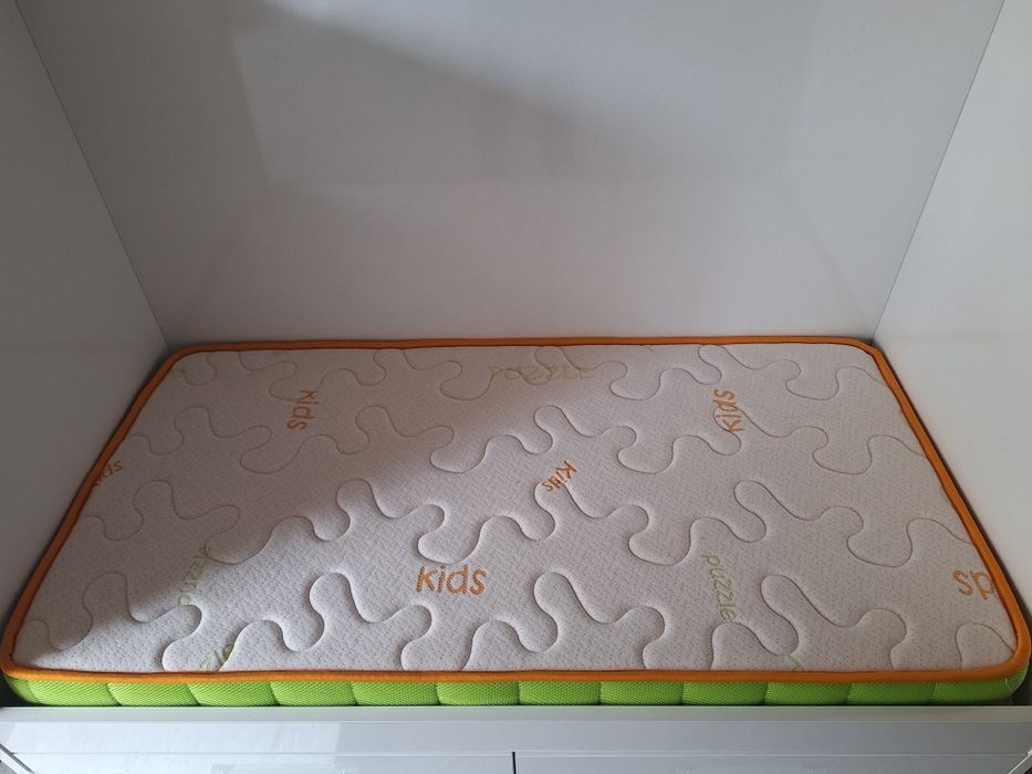 Бебешко легло + матрак