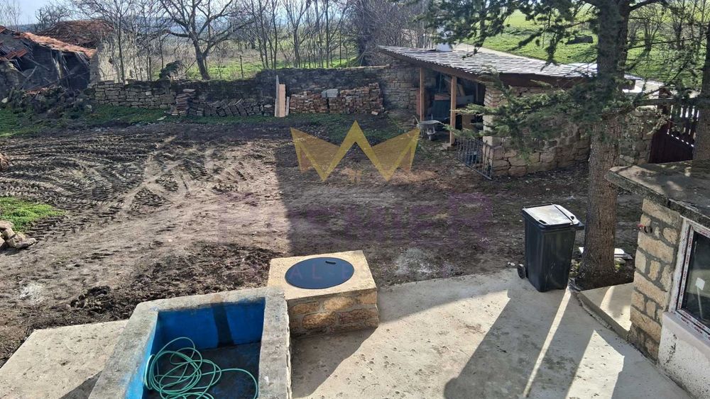 Продава се Къща в с. Манастир, Област Варна - 100 кв.м за 408 €/кв.м - Снимка #11