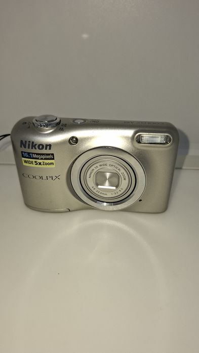 Nikon Coolpix A10 компактен дигитален фотоапарат