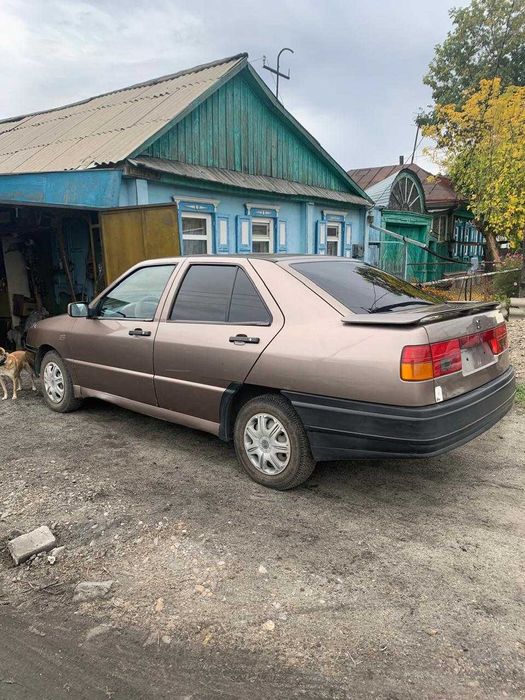 Срочно продам машину