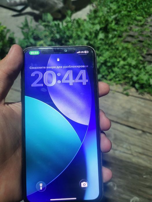 Обменяю iPhone 11 pro max