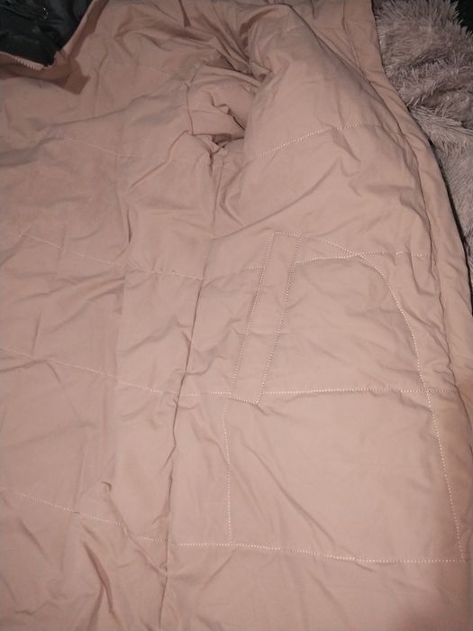 Плащ двухсторонний черный бежевый.