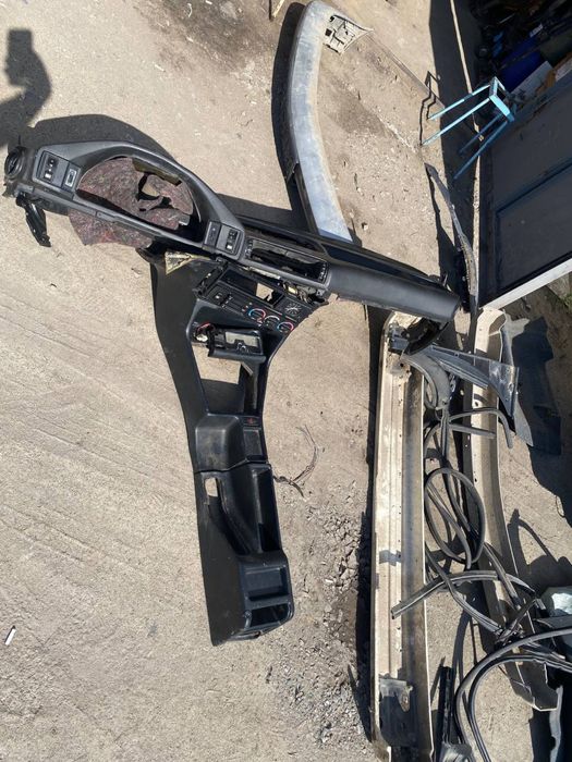 В разборе бмв е34 2.0 м50 бош