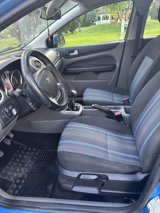FORD Focus 2009 — imagine 5