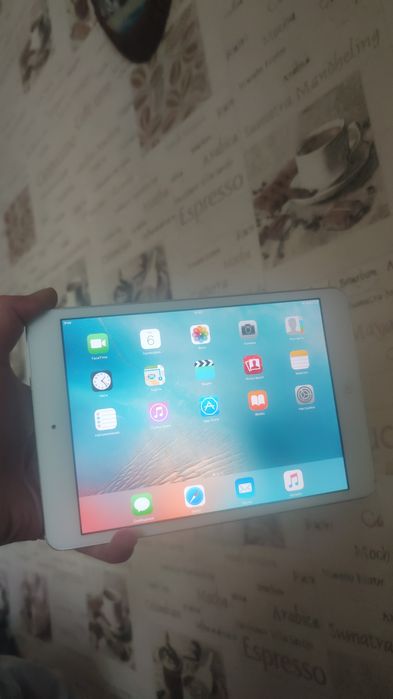 Продам планшет ipad 4 Apple,