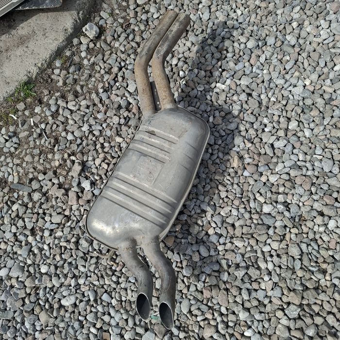 Глушитель на мерседес