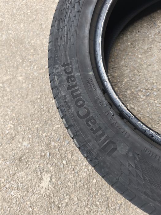 215/60/17" 4бр Continental ultra contact,dot2322,6-7mm