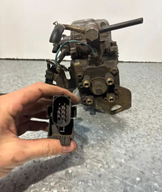 Pompa injectie Audi A4 1999 1.9 TDI MT (110 hp)
