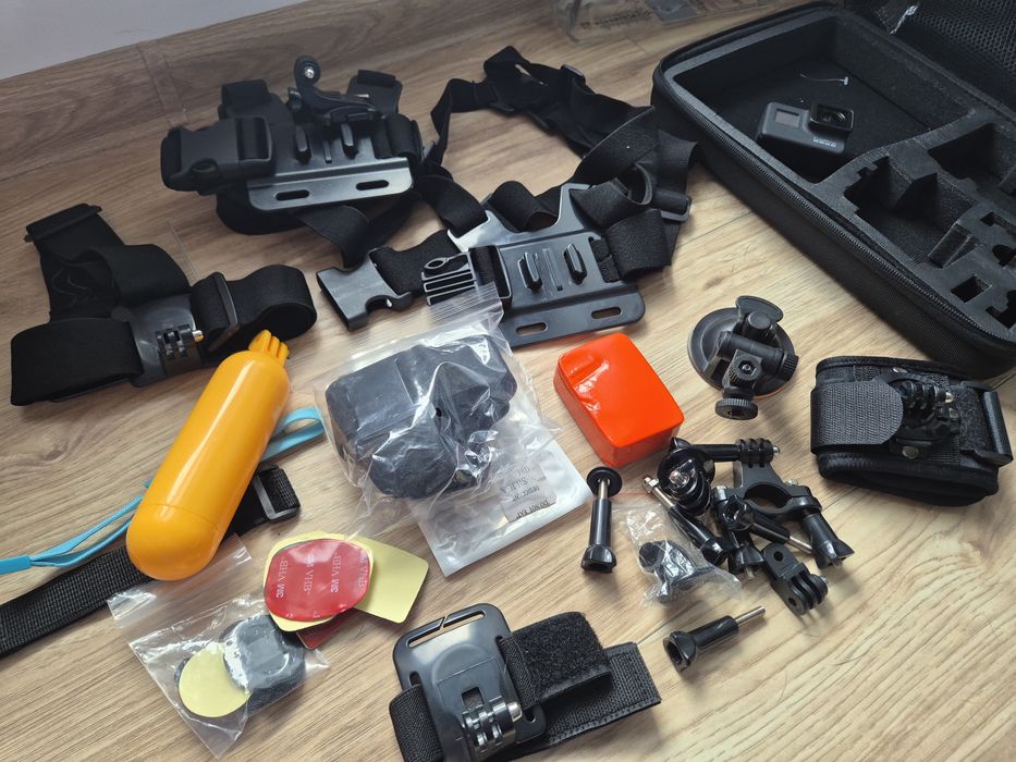 GoPro Hero 7 Black + accesorii